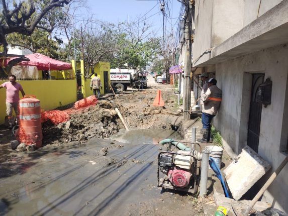 COMAPA Altamira repara fugas de agua en Arboledas, INFONAVIT Fidel Velázquez y Zona Centro.