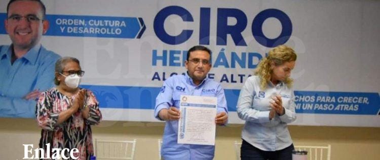 LA UNIDAD ES LA FORTALEZA DE CIRO HERNÁNDEZ.