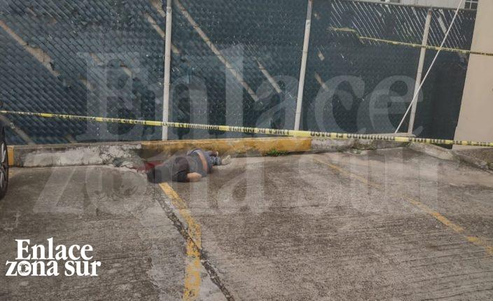 Hombre muere tras caer de un edificio en Tampico.