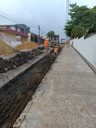 Reparó COMAPA Sur cien metros de una línea dañada