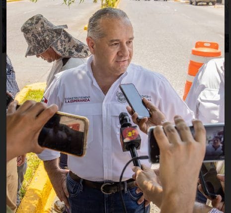 Exhorta Adrián Oseguera a extremar medidas de salud por onda de calor