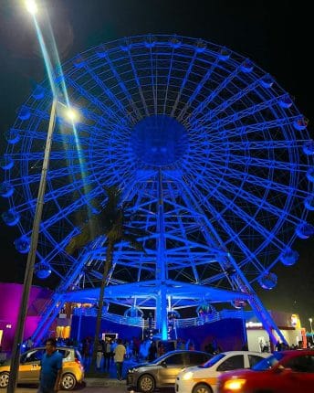 Chucho Nader Pone en Marcha Monumental Rueda de la Fortuna