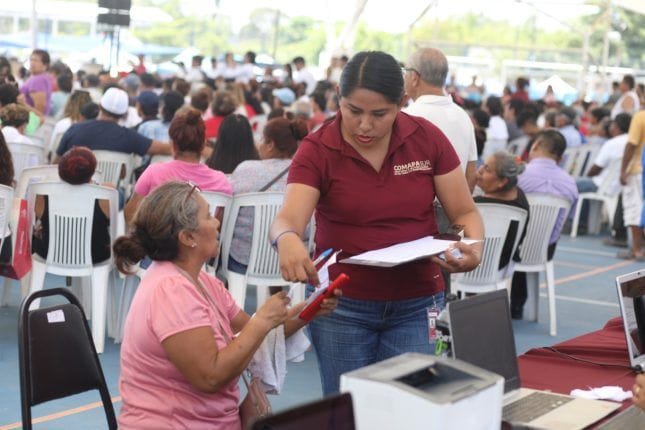 LLEVA COMAPA SUR BENEFICIOS A JORNADA EN LA BORREGUERA