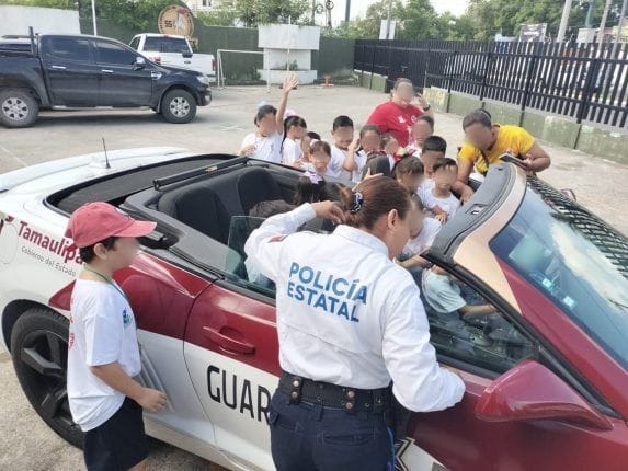 Guardia Estatal de Género lleva plática preventiva a campamento de verano
