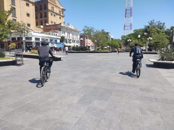 Agrupamiento Ciclista de la Guardia Estatal vigila espacios públicos