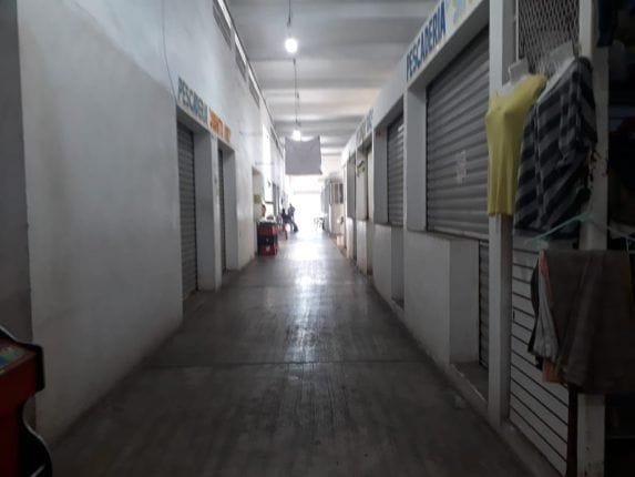 Urge que ocupen los locales vacíos en el Ávila Camacho