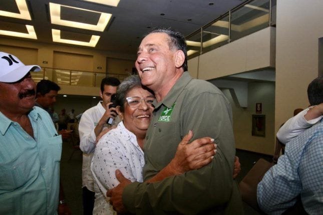 Vamos por mejores salarios y mas bienestar para todos: Eugenio